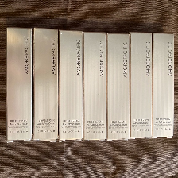 AmorePacific Future Response Age Defense Serum 7pcs Available - Picture 4 of 5
